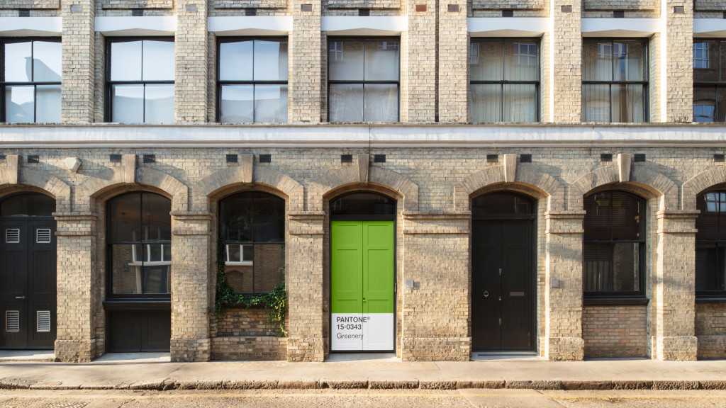 Airbnb и Pantone создали самый зеленый отель в мире