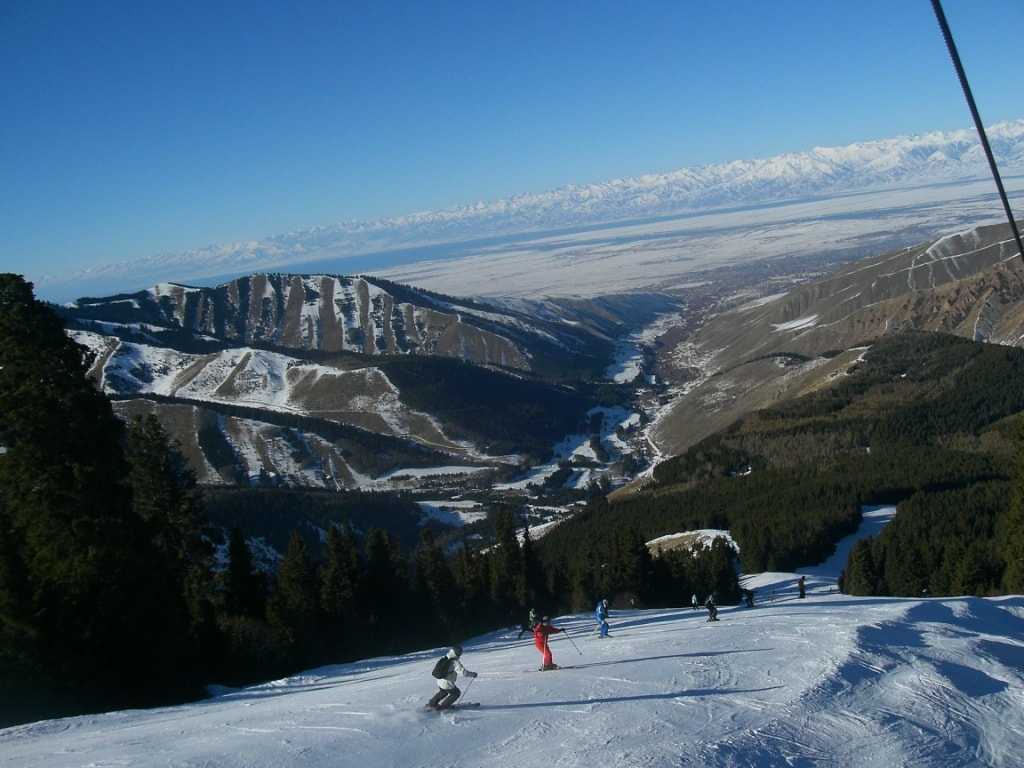 Горнолыжная база Каракол в Киргизии