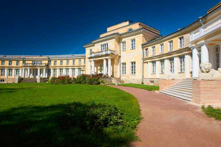 Роскошные отели в замках — почувствуйте себя аристократом